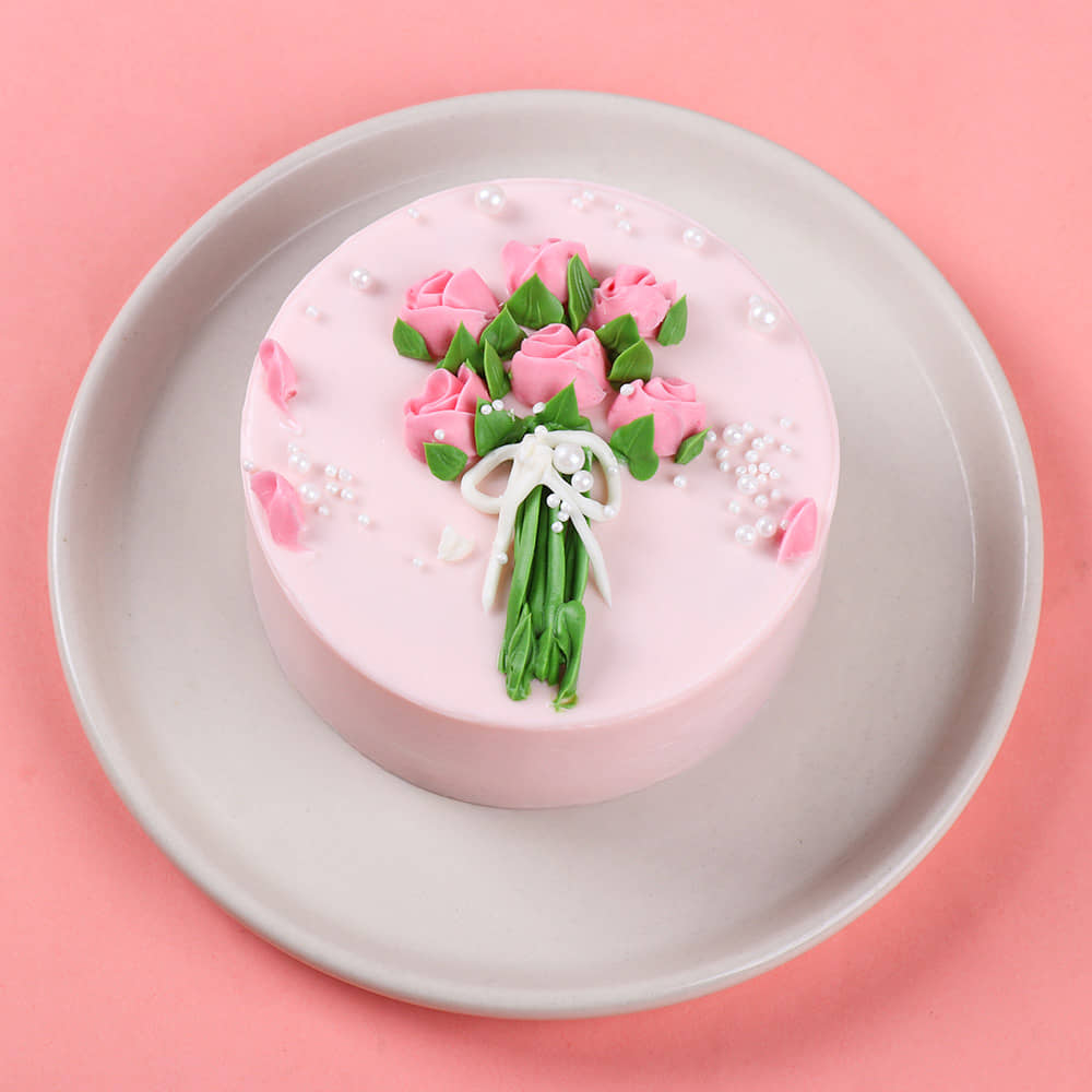 Top View of Blush Bouquet Bento Cake
