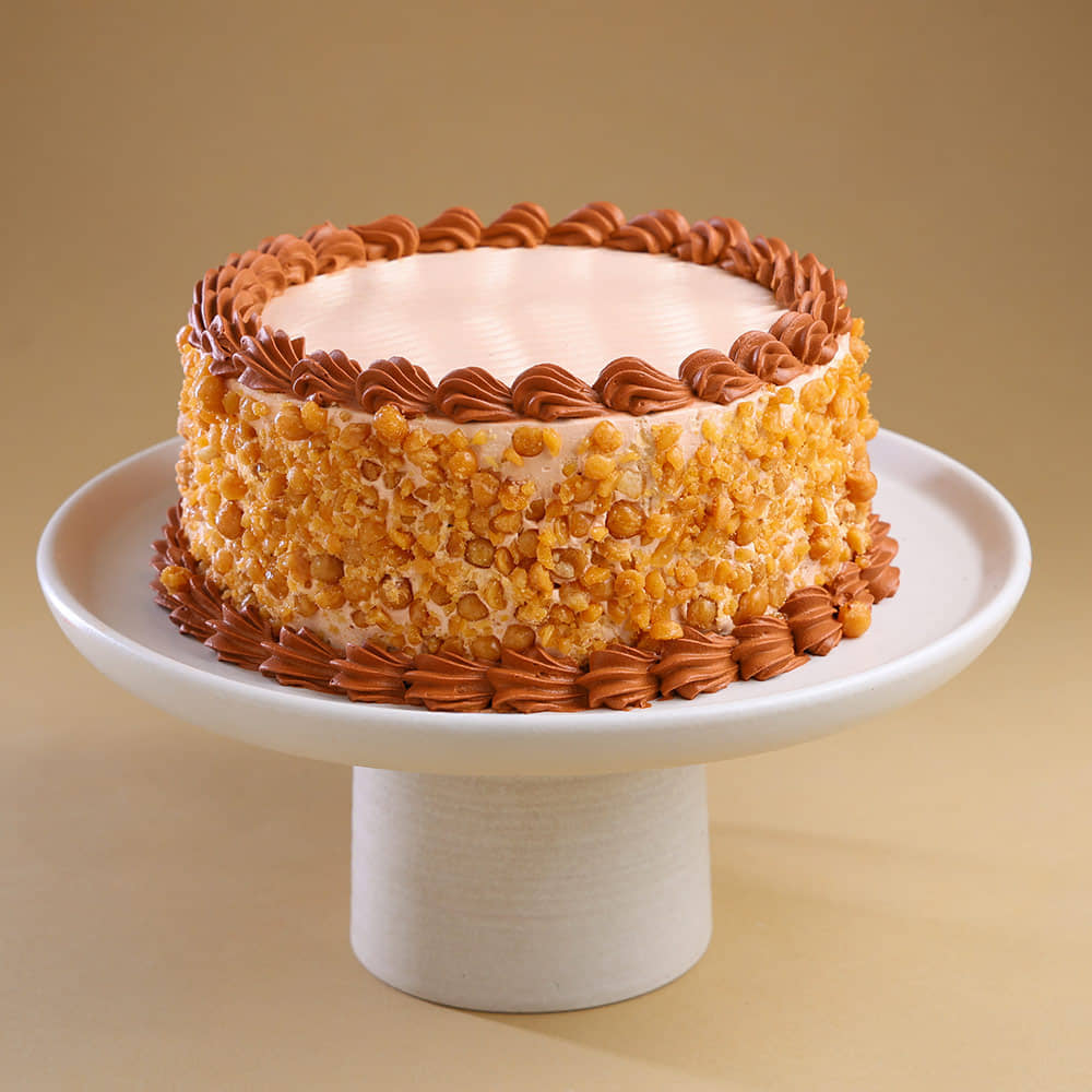 Front View: Crunchy Butterscotch Creamy Cake