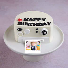 Picture Perfect Birthday Camera Cakes