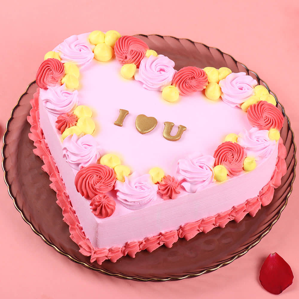 Top View: Romantic Anniversary Cake