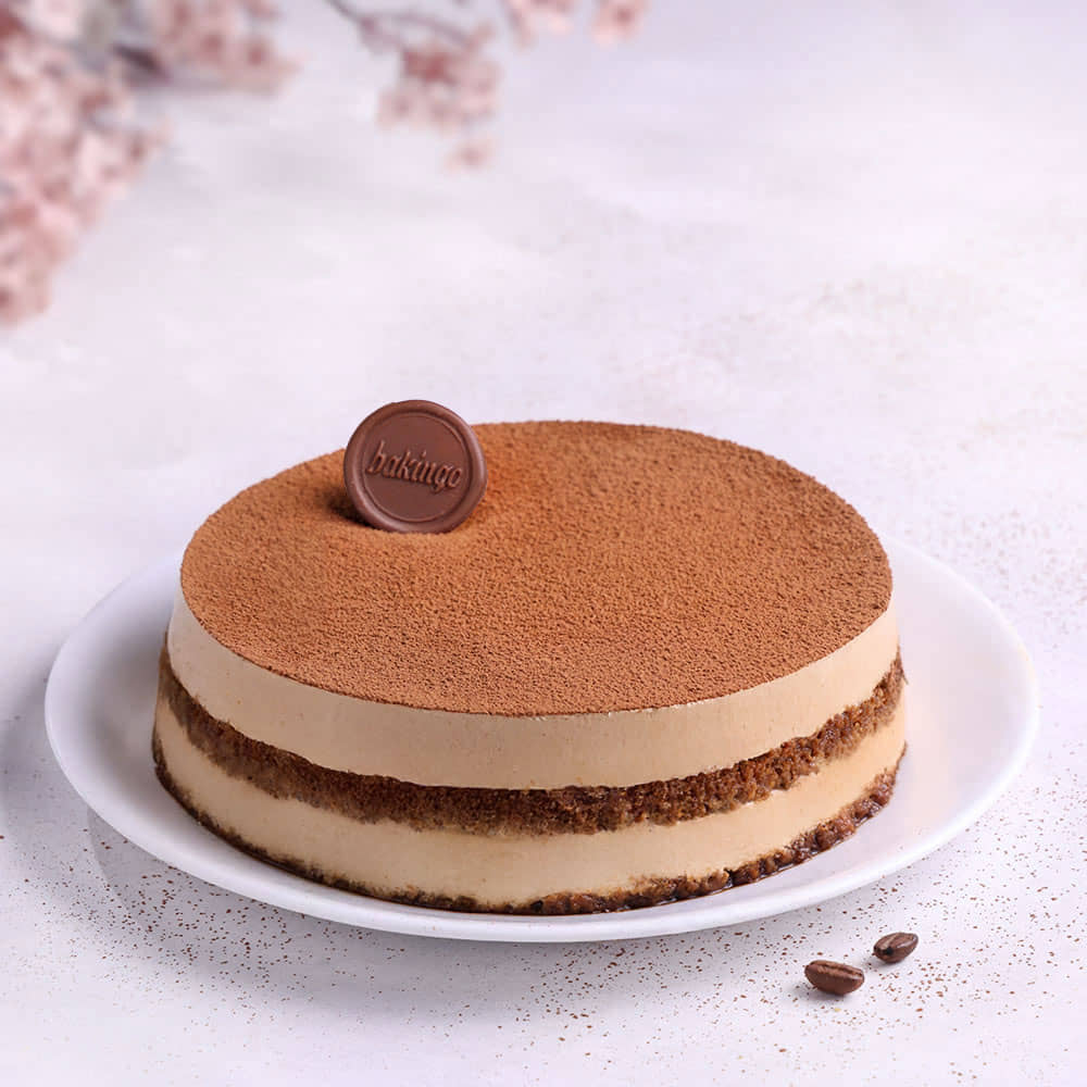 Side View of Eggless Tiramisu Cake