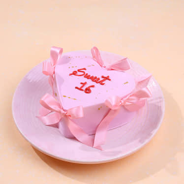 Sweet Sixteen Bento Bow Cake