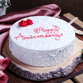 A New Design of Anniversary Cake